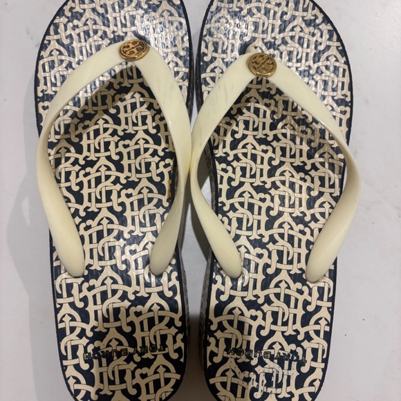 Tory Burch Flup Flop - Picture 3 of 3